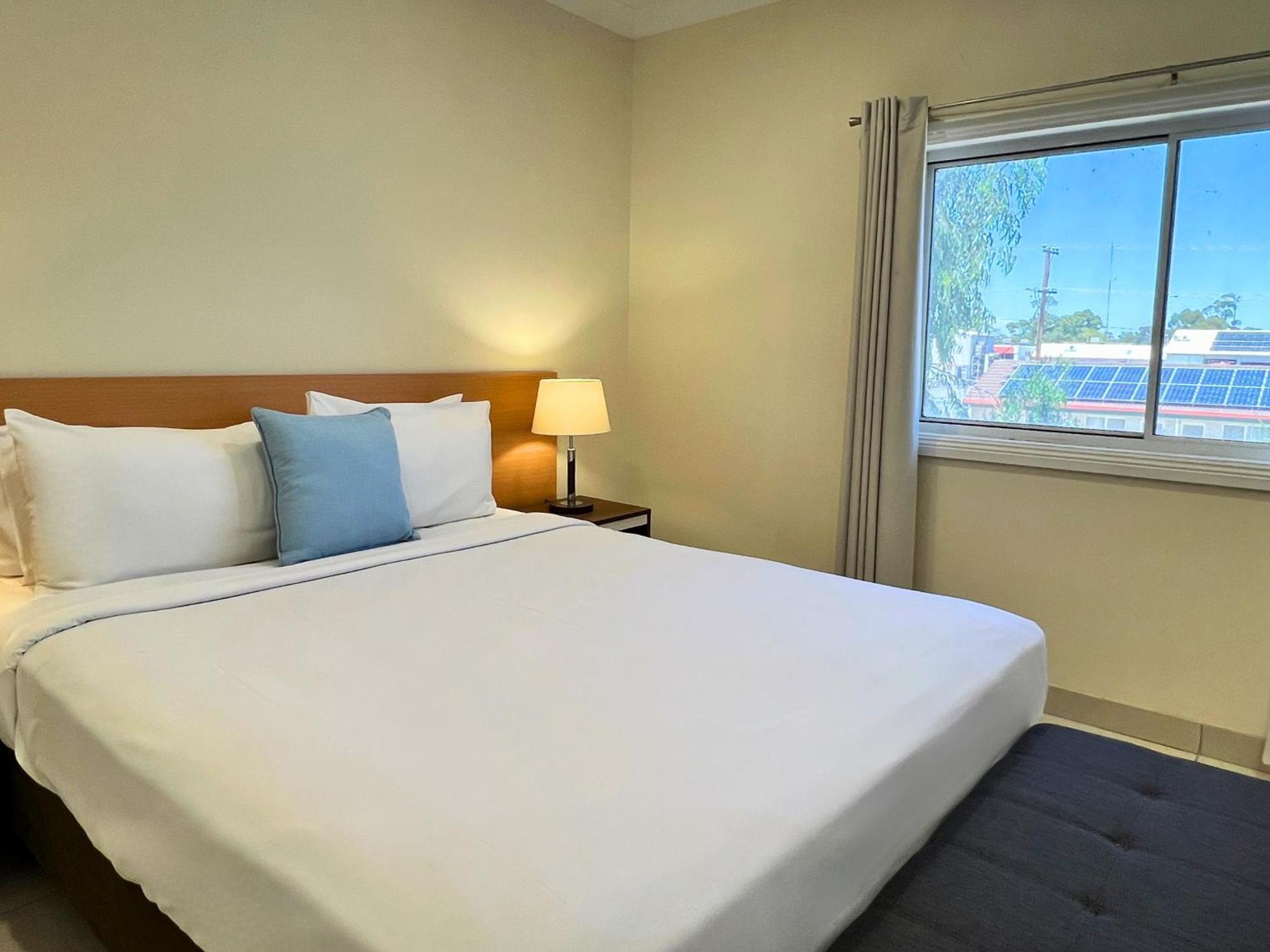 The Phoenix Artesian Spa Resort And Accommodation Морі Екстер'єр фото