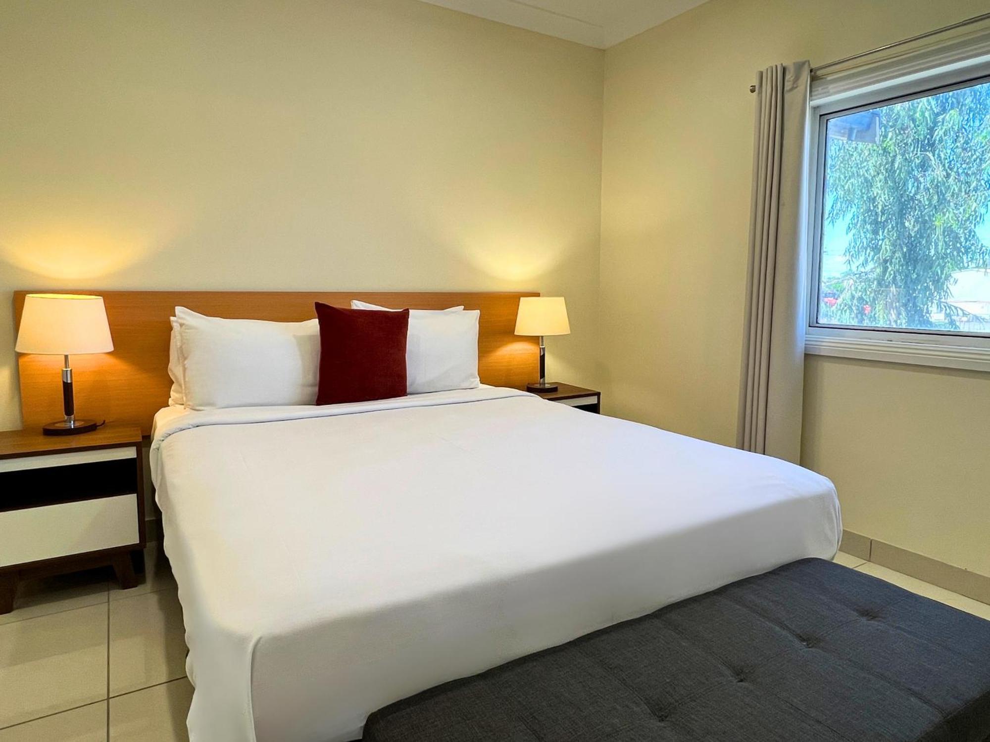 The Phoenix Artesian Spa Resort And Accommodation Морі Екстер'єр фото
